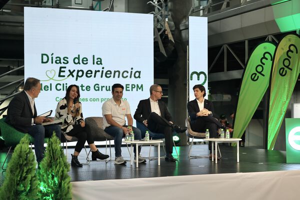 Panel conexiones con propósito – experiencia del cliente 2024
Palabras clave: Conexiones, experiencia del cliente, días experiencia del cliente, panel empresarios