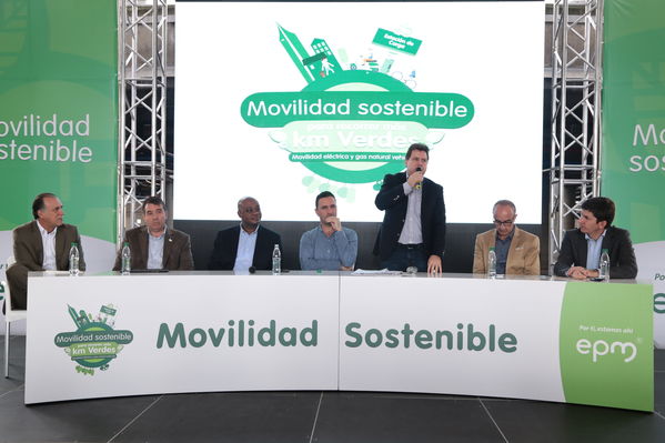 Evento de Movilidad Sostenible
Evento de Movilidad Sostenible
Fecha: Octubre 26 de 2016
Para descargar esta fotografía en alta resolución, haga clic sobre la imagen hasta que la misma se despliegue en la pantalla completa; luego dé clic derecho y elija la opción "guardar imagen como". 
En caso de publicación por cualquier medio, solicitamos acompañarla del crédito: "Foto EPM"
Palabras clave: Evento Movilidad Sostenible