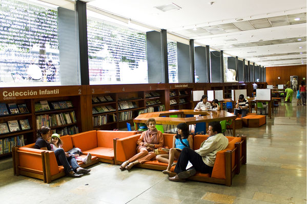 Biblioteca_EPM_1.jpg